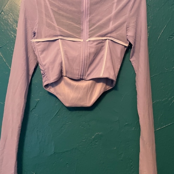 Lilac Corset with Sheer Sleeves and Shoulder Cover Sz S - Picture 2 of 3